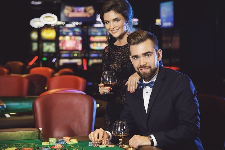 Android phone showing java88 app home screen with live football matches and live-dealer table lobby